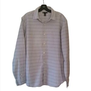 GAP Gray Casual Button Down Shirt